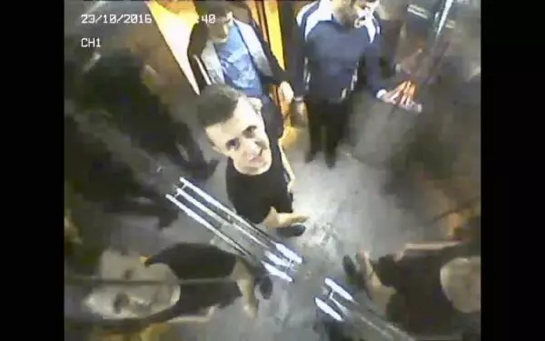 Engelliler Asansörünü Parçalayanlar Kamerada