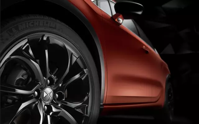 Ds4 Crossback'e Özel Seri Geldi