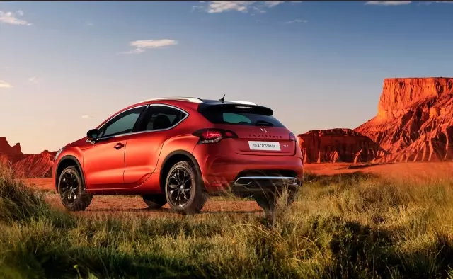 Ds4 Crossback'e Özel Seri Geldi