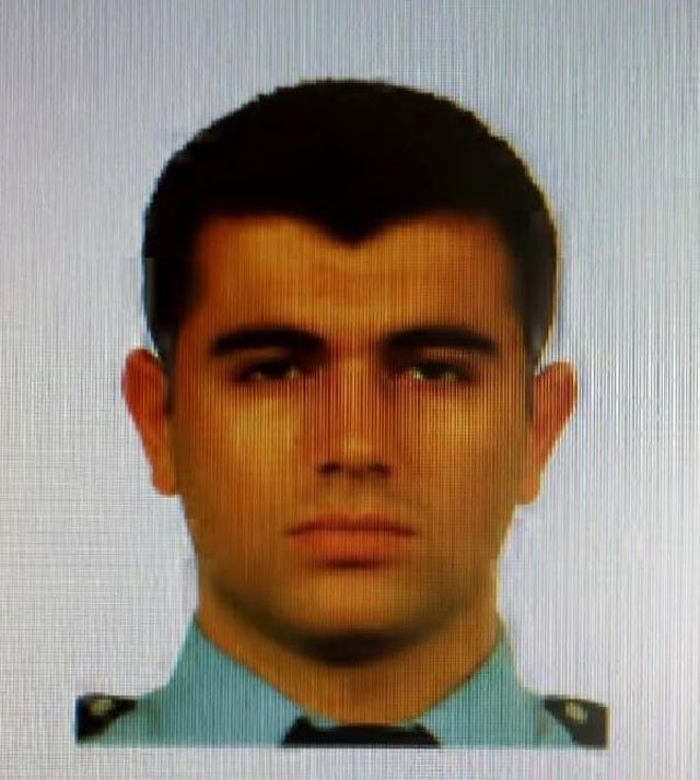 Eski Sevgilisinin Yakınlarının Saldırısına Uğrayan Polis Memuru Canına Kıydı