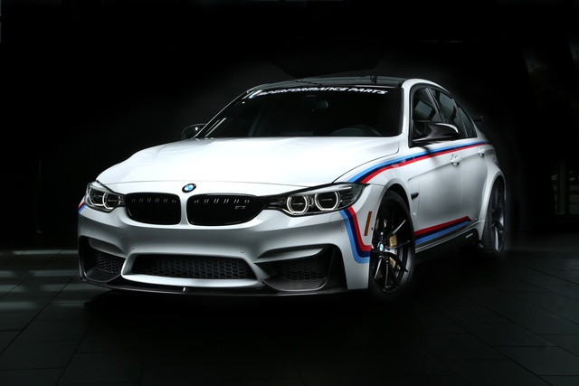 <a class='keyword-sd' href='/bmw/' title='Bmw'>Bmw</a> Sema Show'da Sahne Aldı