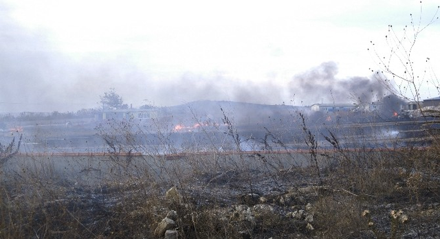Benzinliğe Yaklaşan Alevler Korku Dolu Anlar Yaşattı