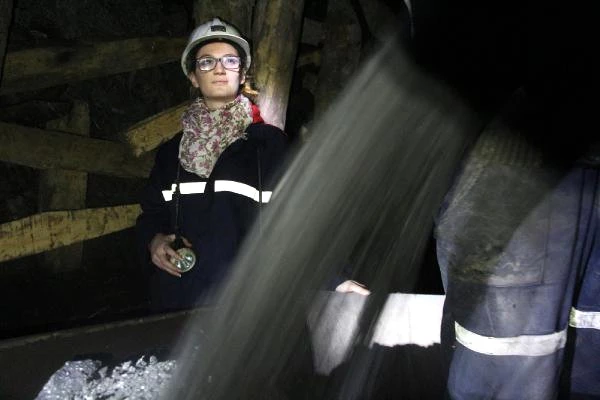 Maden Ocağında 40 İşçinin Canı Kadın Personele Emanet