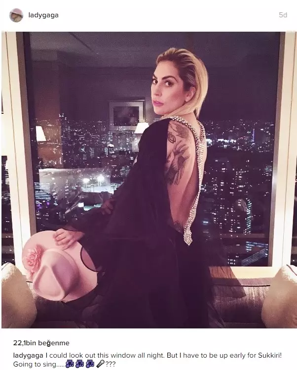 Ünlülerin Instagram Paylaşımları [1 Kasım 2016]