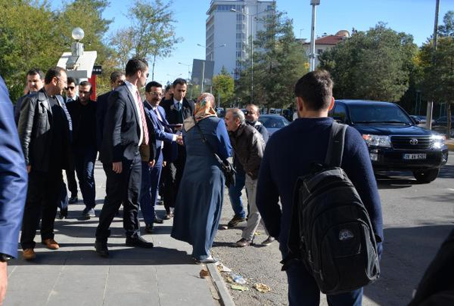 Diyarbakır Büyükşehir Belediyesine Kayyum Olarak Atanan Cumali Atilla Kürtçe Konuştu