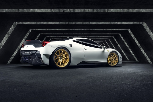 Vorsteiner Farkıyla Ferrari 458-Vx