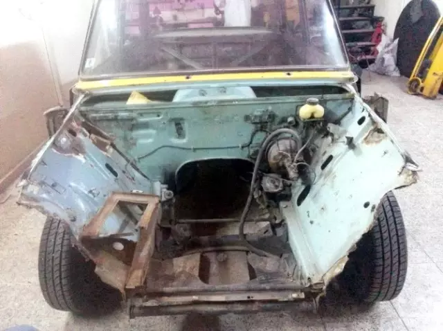 1976 Model 'Murat 124'ü 2 Bin Liraya Aldı, 32 Bin Liraya Modifiye Etti