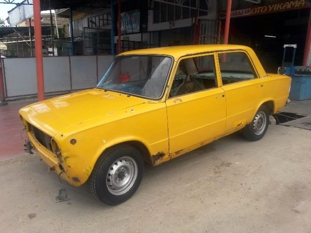 1976 Model 'Murat 124'ü 2 Bin Liraya Aldı, 32 Bin Liraya Modifiye Etti