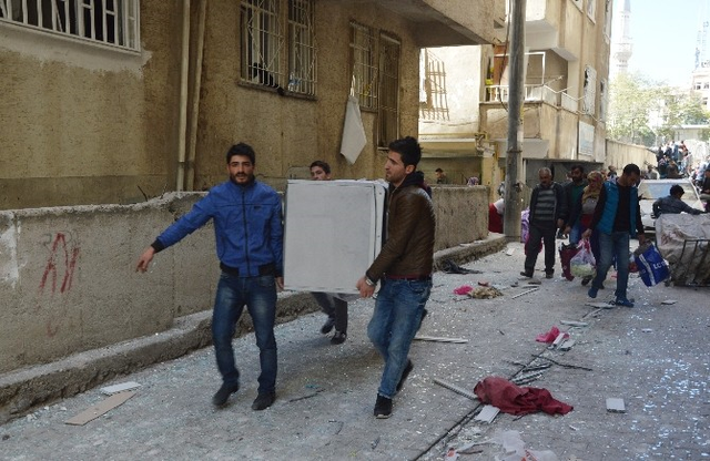 Diyarbakır'daki Patlamanın Ardından Bölgede Göç Başladı