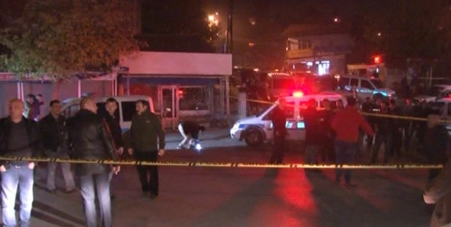 Ankara'da Uygulama Yapan Polislere Ses Bombasıyla Saldırdılar