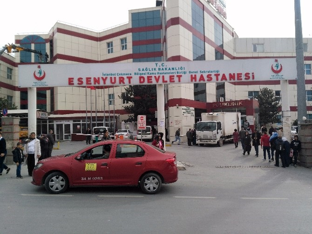 Vicdansız Anne Yeni Doğan Bebeğini Çöpe Attı