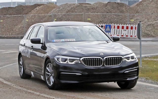 Yeni Bmw 5-Serisi Touring Yakalandı