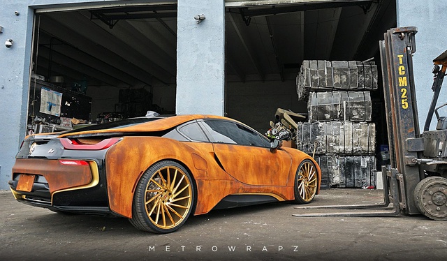 Amaç Daha Farklı Bir Bmw İ8