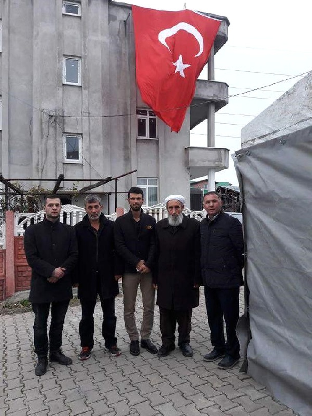Kenan Sofuoğlu'ndan Şehit Kaymakamın Ailesini Ziyaret Etti