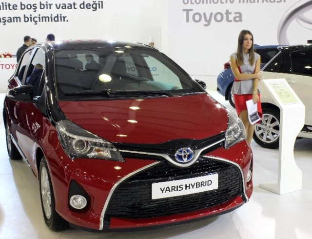 Benzin Yok, Elektrikle Çalışıyor! Hibrit Otomobiller Yok Satıyor