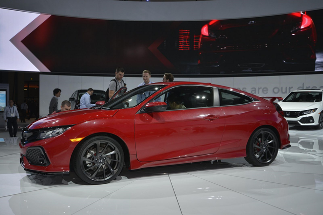 2017 Honda Civic Si Hala Prototip Mi?