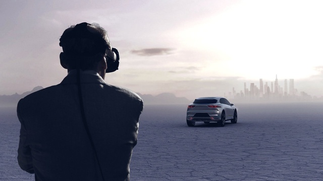 Jaguar I-Pace Concept Los Angeles Motor Show'da Sahne Aldı