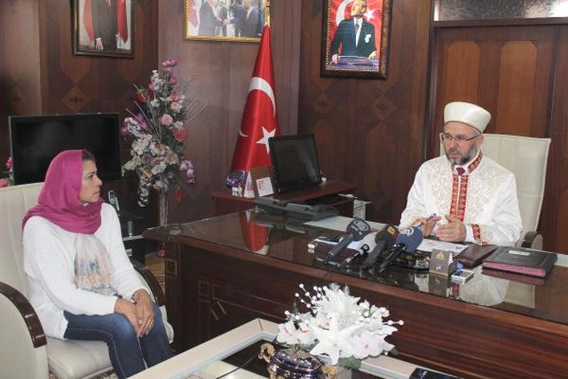 Brezilya Vatandaşı, Müslüman Oldu; 'Makyaj Yapabilir miyim?' Diye Sordu