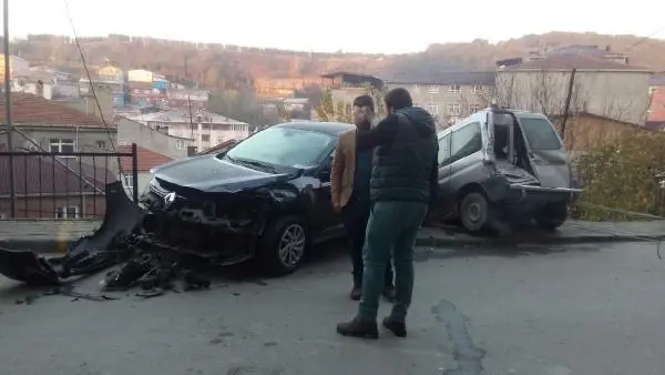 Sarıyer'de TIR Sokağı Birbirine Kattı, Mahalleli Deprem Oluyor Sandı