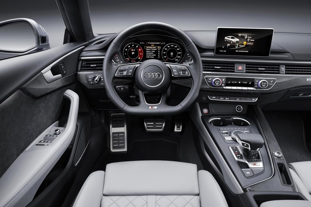 Yeni Audi S5 Los Angeles Otomobil Fuarı'nda Sahne Aldı