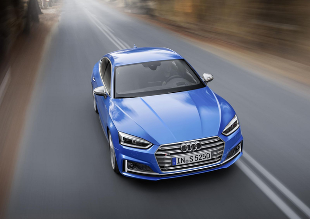 Yeni Audi S5 Los Angeles Otomobil Fuarı'nda Sahne Aldı