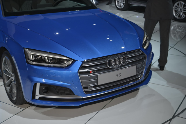 Yeni Audi S5 Los Angeles Otomobil Fuarı'nda Sahne Aldı