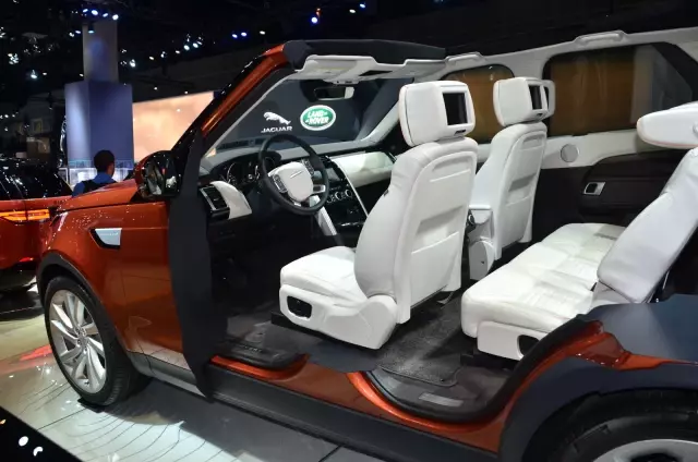 Yeni Land Rover Discovery Los Angeles'da Sahne Aldı