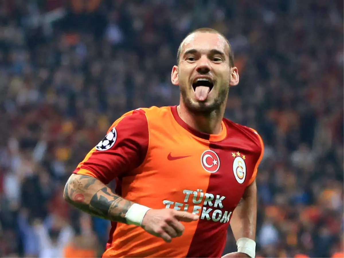 Galatasaraylı Wesley Sneijder Basın Toplantısı Düzenledi 2 Son Dakika