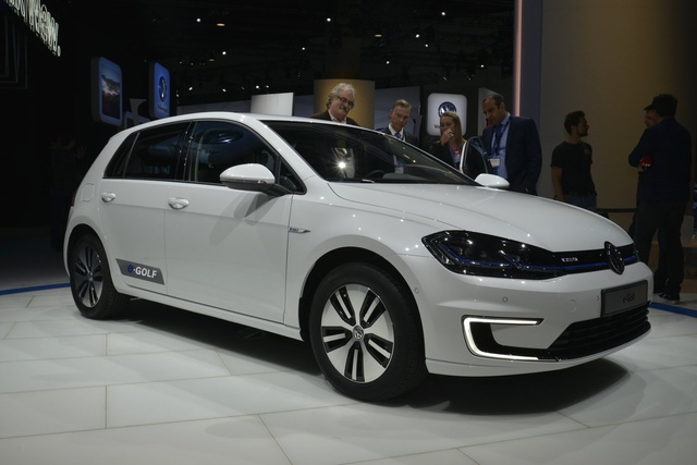 Volkswagen E-Golf'ün Menzili Arttı
