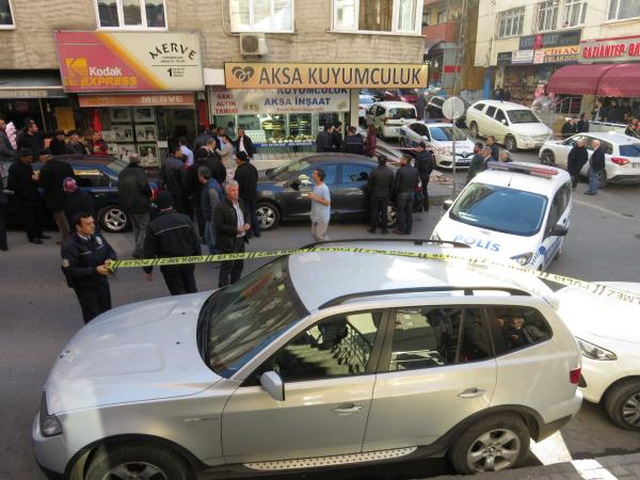 Maltepe'de Pompalı Tüfekle Kuyumcuyu Soydular