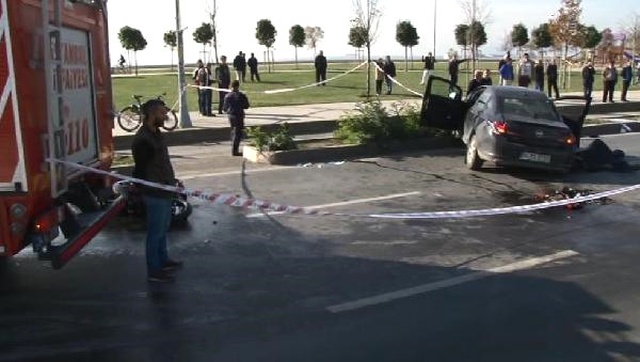 Çinli Sürücünün Kullandığı Otomobil ile Motorsiklet Çarpıştı: 1 Ölü