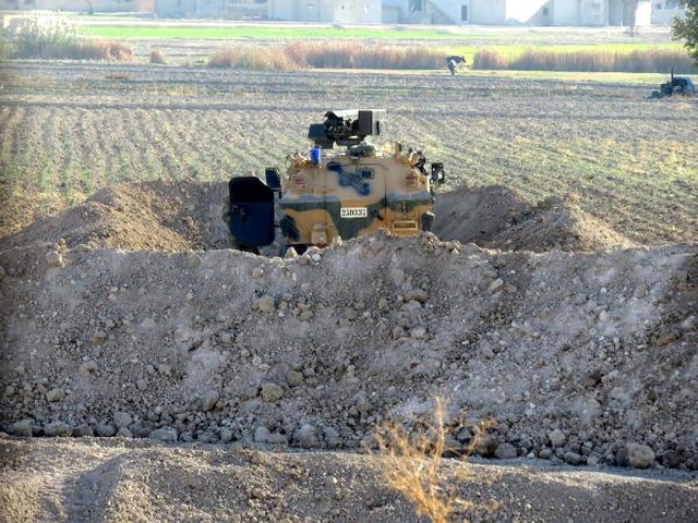 PYD Denetimindeki Telabyad Sınırına Duvar Örülecek