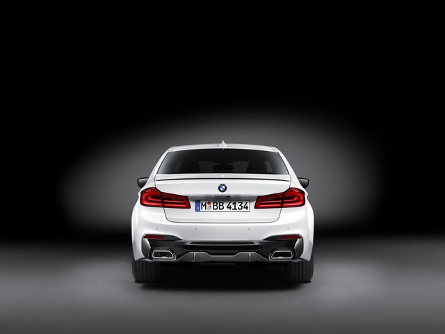 Bmw 5 Serisine M Performans Dokunuşu