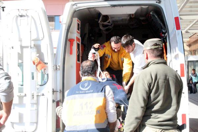 Fırat Kalkanı'nda 1 Asker Daha Yaralandı
