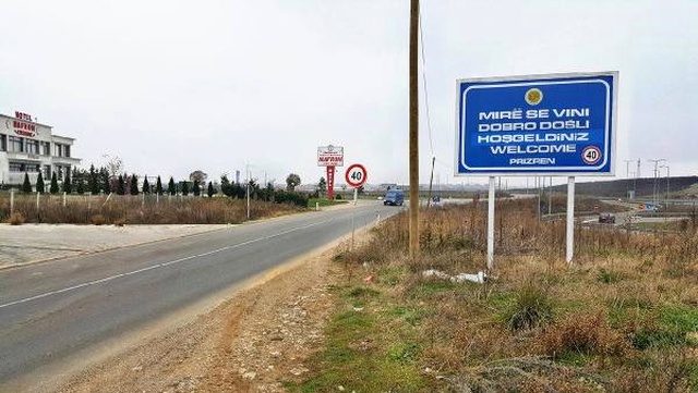 Prizren'e Girişte Yeniden Türkçe Karşılama