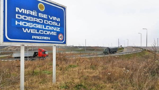 Prizren'e Girişte Yeniden Türkçe Karşılama
