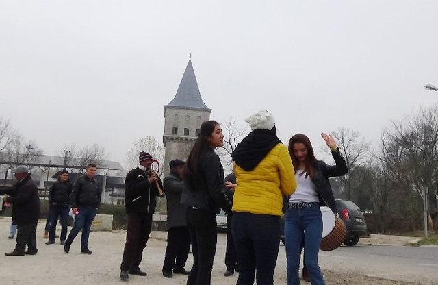 Edirne'ye Ayak Basan Turistleri Davul Zurna Ekibi Karşılıyor