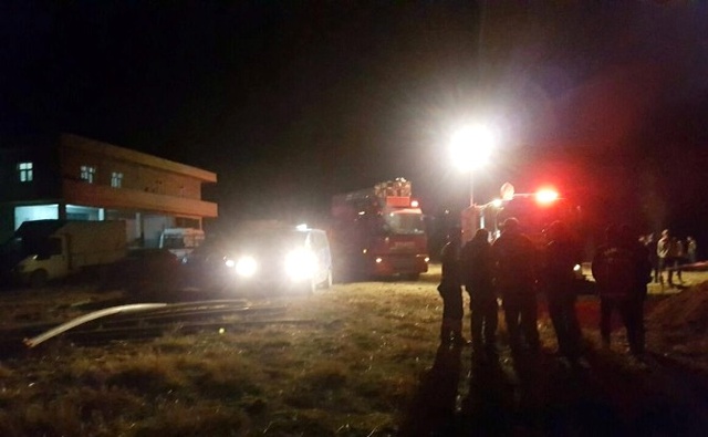 Sondaj Kuyusuna Düşen Küçük Kıza Ulaşabilmek İçin Ekipler Adeta Zamanla Yarışıyor