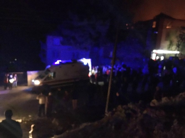 Kız Öğrenci Yurdunda Yangın Çıktı! 13 Öğrenci Yaralandı