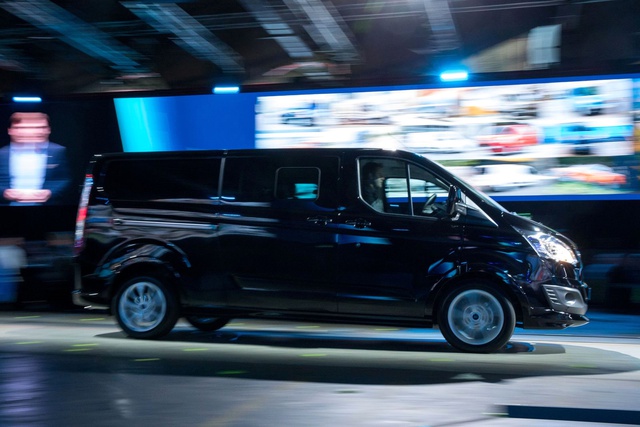 Ford Transit Custom Artık Daha Ateşli