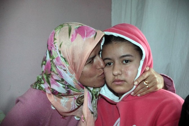 2 Kız Öğrenciyi Yurt Yangını Faciasından Hastalıklar Kurtardı