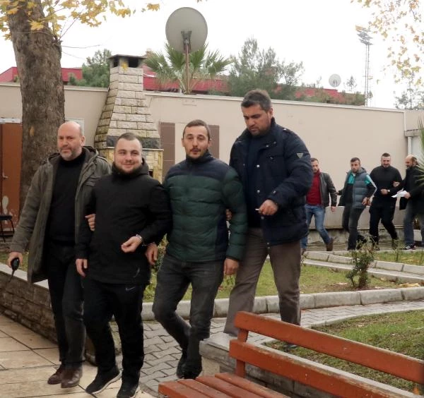 Kerimcan Durmaz'a Saldıran 4 Kişi Polise Teslim Oldu