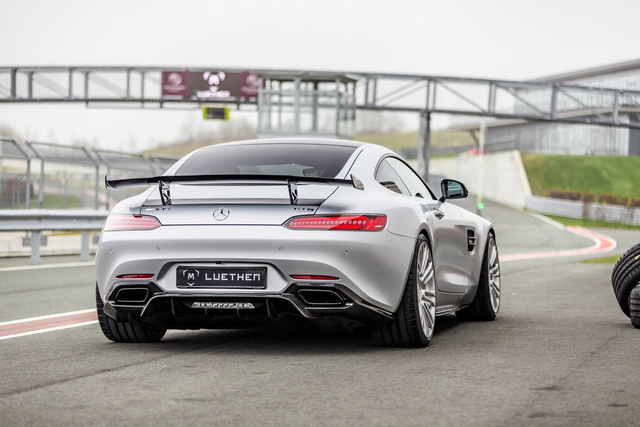 Luethen Motorsport Yorumuyla Mercedes-Amg Gt