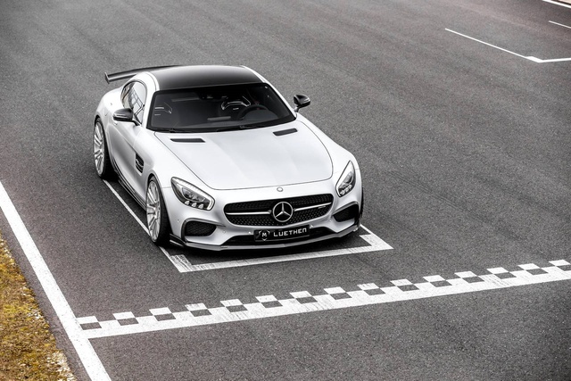 Luethen Motorsport Yorumuyla Mercedes-Amg Gt