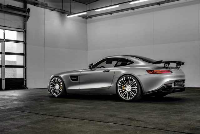 Luethen Motorsport Yorumuyla Mercedes-Amg Gt
