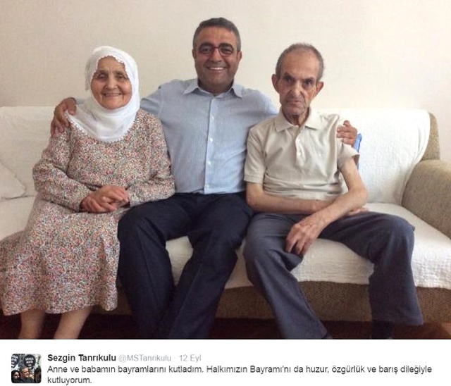 CHP'li Sezgin Tanrıkulu'nun Babası Vefat Etti