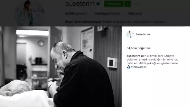 Buse Terim'in Doğumundan Duygulandıran Görüntü: Bir El Vardı, <a class='keyword-sd' href='/baba/' title='Baba'>Baba</a> Eli