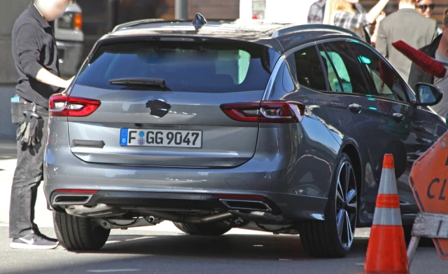 Yeni Opel Insignia Görüntülendi