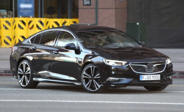 Yeni Opel Insignia Görüntülendi