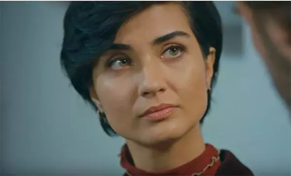 Tuba Büyüküstün Kimdir? Neden Arapların Gözde İsmi Oldu?